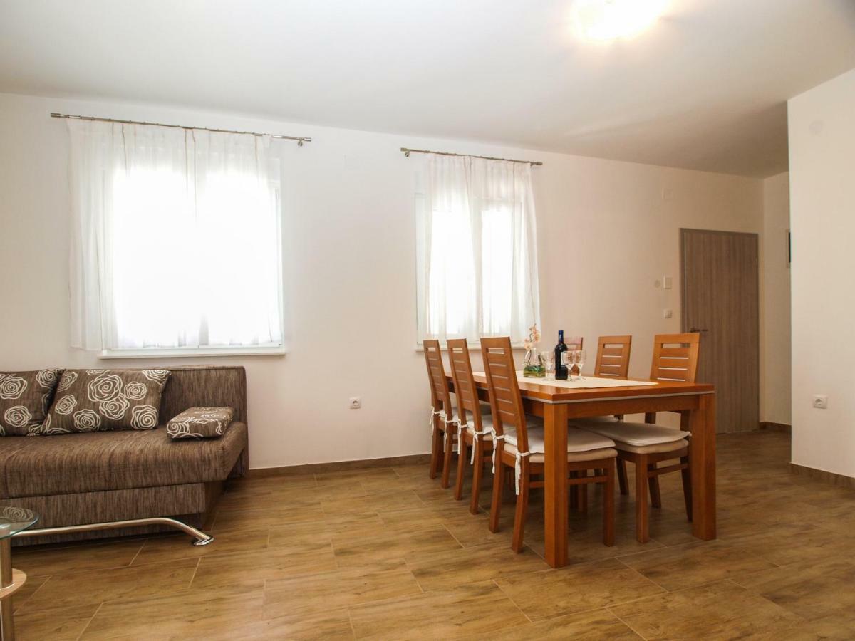 4 Stars Apartments-Pikula Fažana Dış mekan fotoğraf