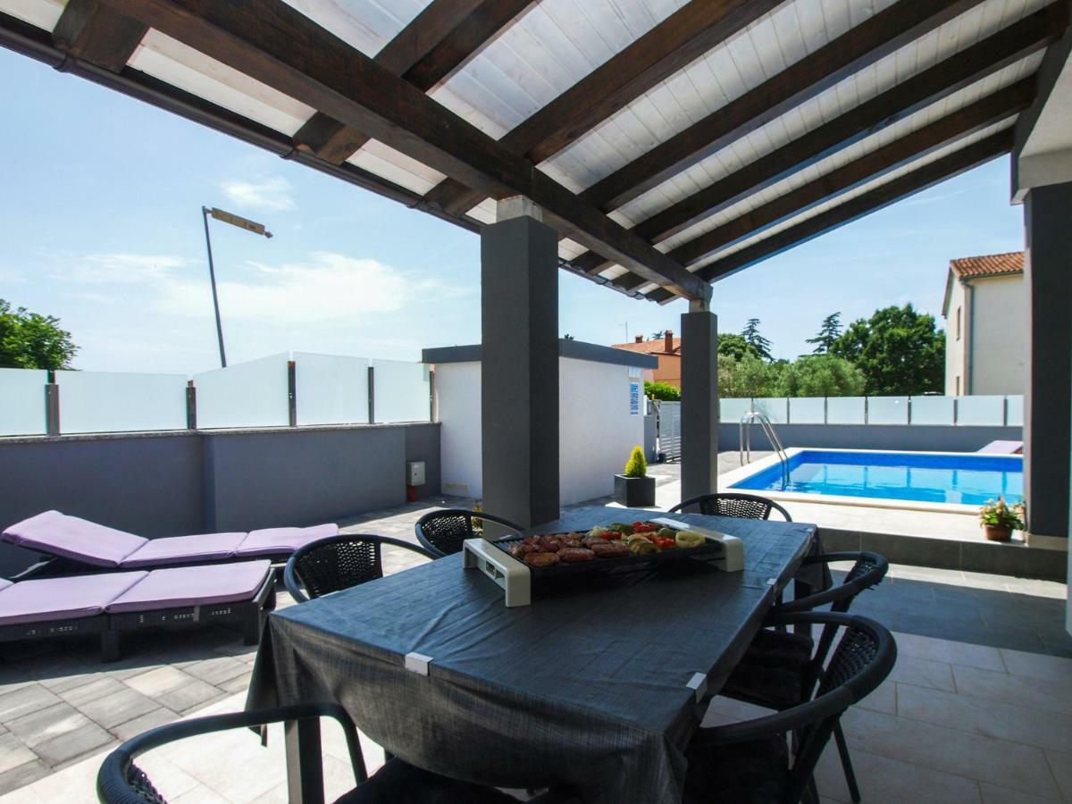 4 Stars Apartments-Pikula Fažana Dış mekan fotoğraf