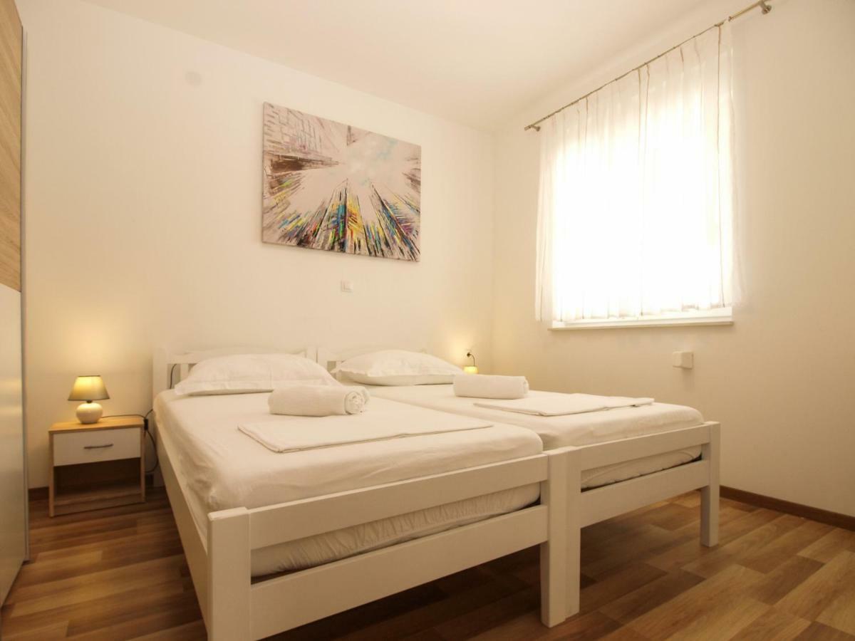 4 Stars Apartments-Pikula Fažana Dış mekan fotoğraf