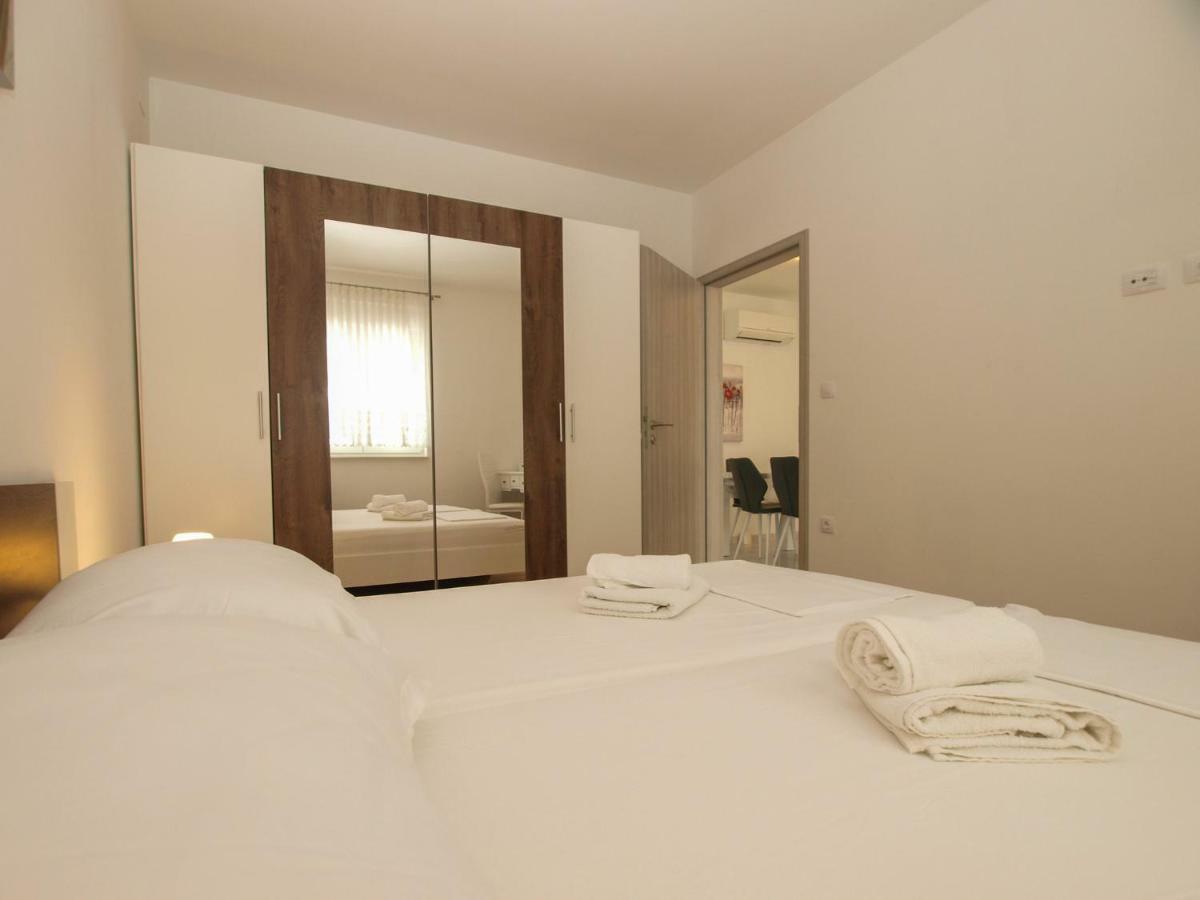 4 Stars Apartments-Pikula Fažana Dış mekan fotoğraf