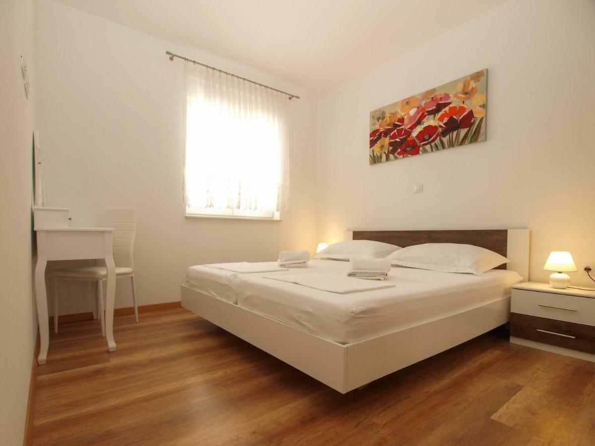 4 Stars Apartments-Pikula Fažana Dış mekan fotoğraf
