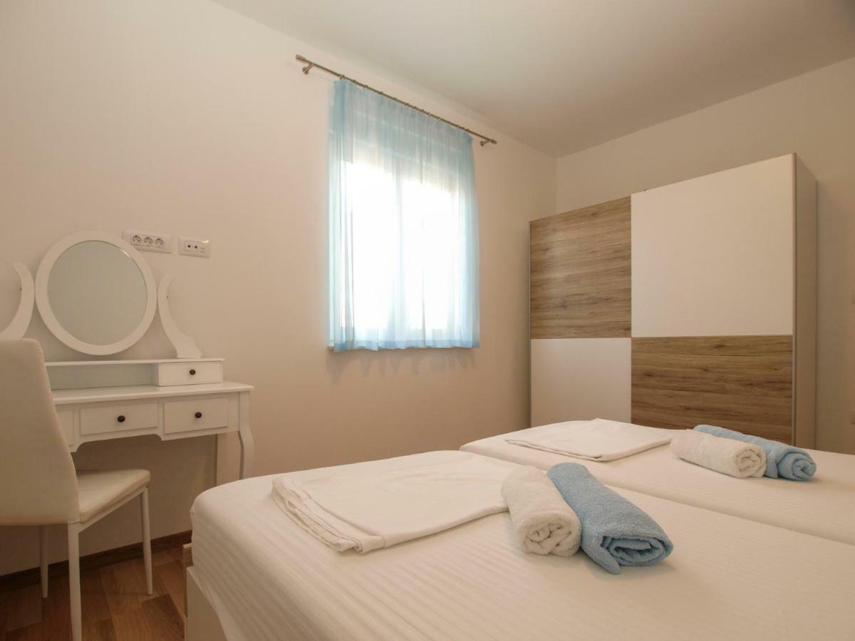 4 Stars Apartments-Pikula Fažana Dış mekan fotoğraf