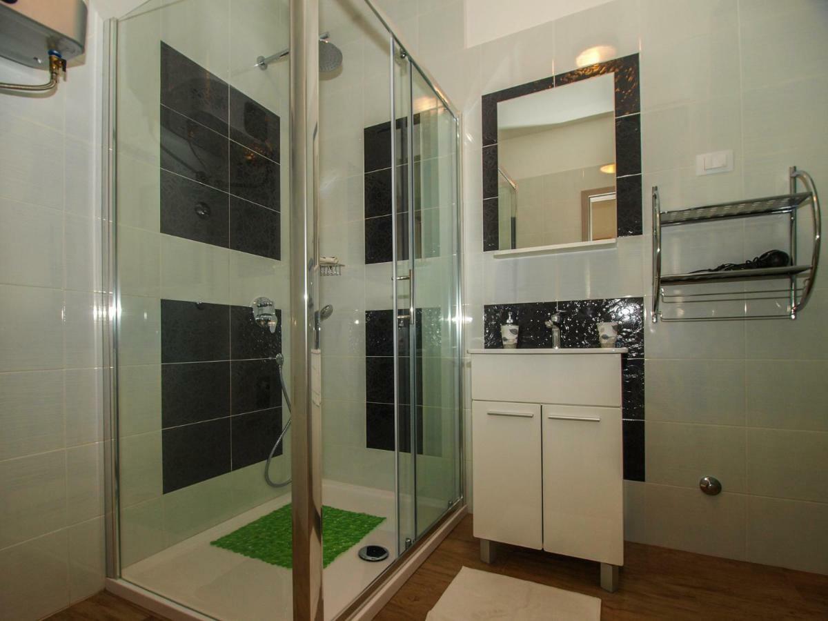4 Stars Apartments-Pikula Fažana Dış mekan fotoğraf