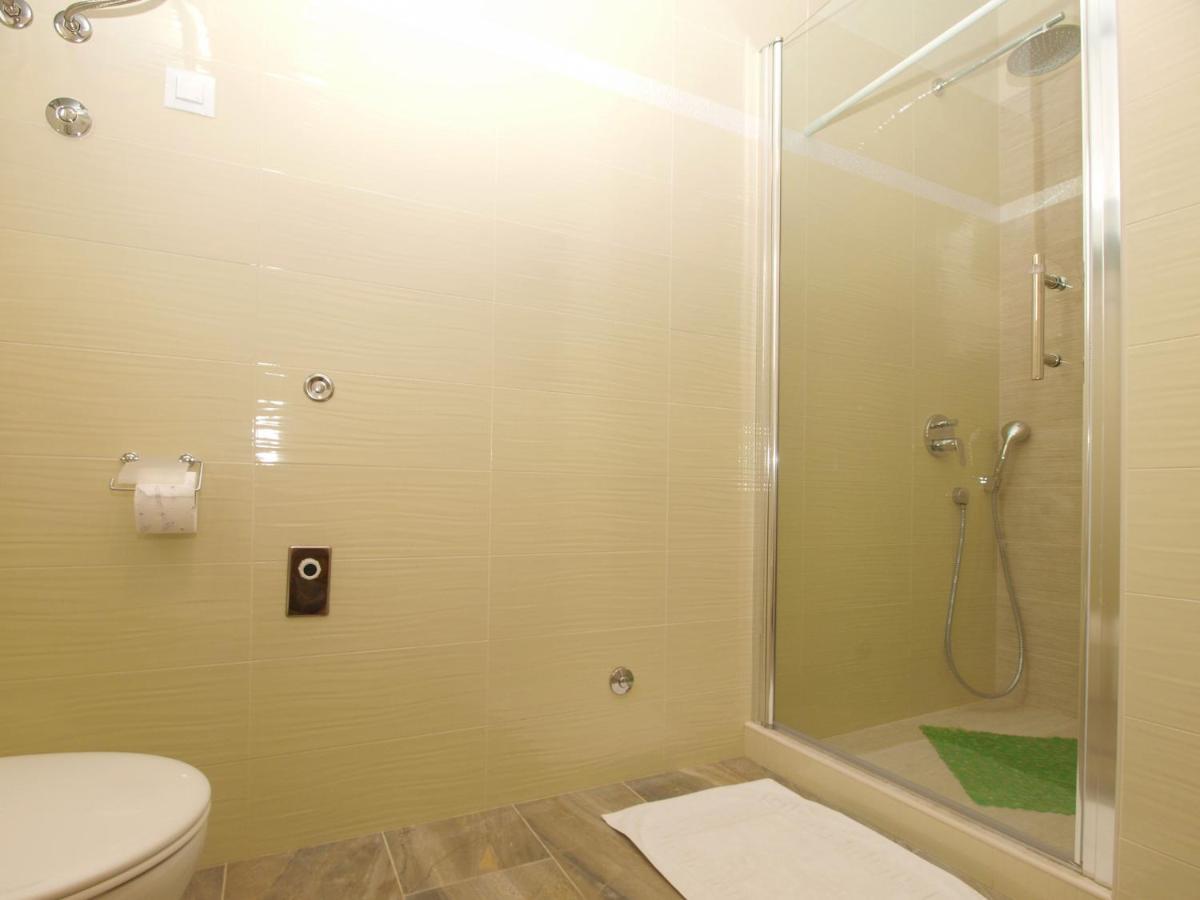 4 Stars Apartments-Pikula Fažana Dış mekan fotoğraf